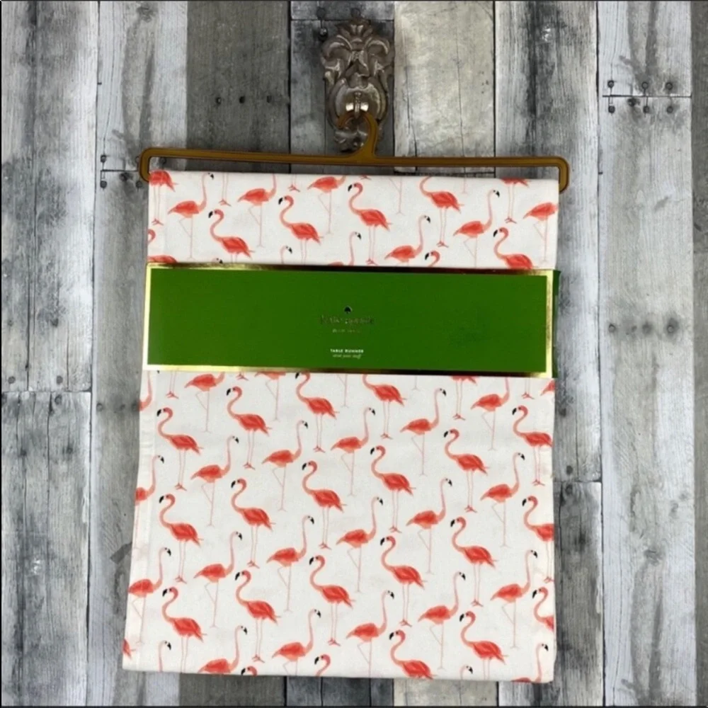 Kate Spade Flamingo Strut Your Stuff Table Runner New! - Picture 1 of 8